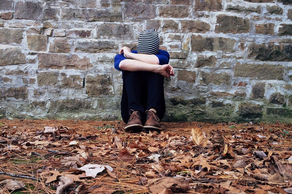 Nieuw onderzoek: eenzaamheid kan leiden tot chronische pijn