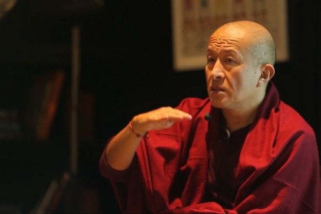 Khyentse Rinpoche: 'Alles is zo vergangkelijk als een dauwdruppel'