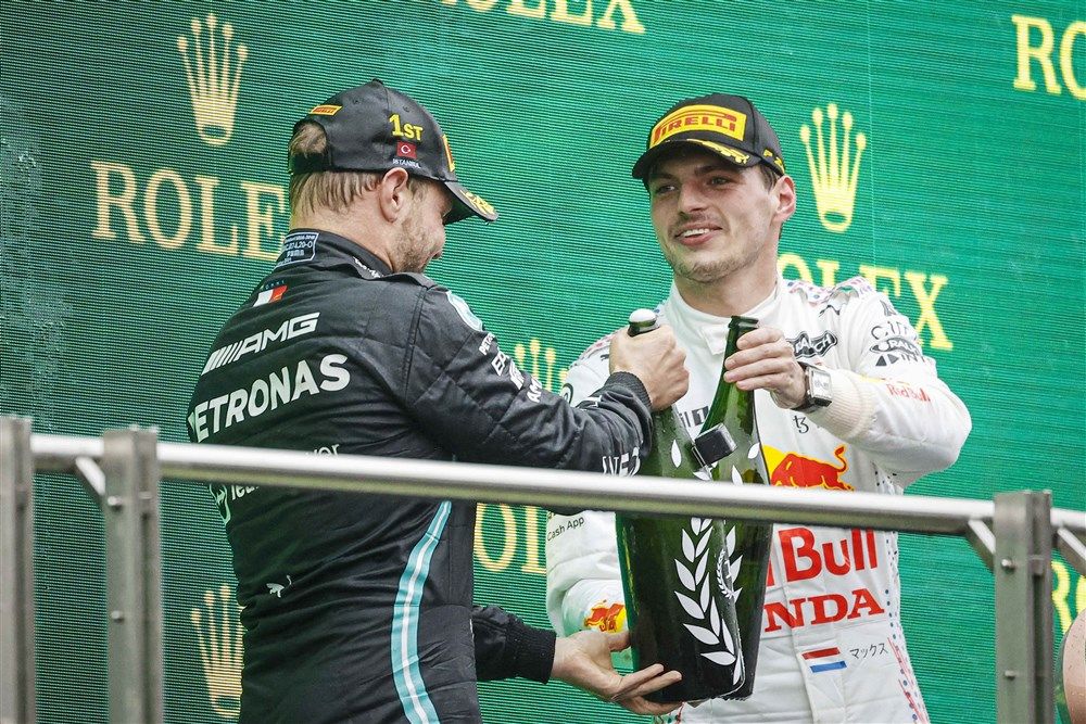 Bottas doet gewaagde voorspelling wereldkampioen Formule 1: 'Max Verstappen'