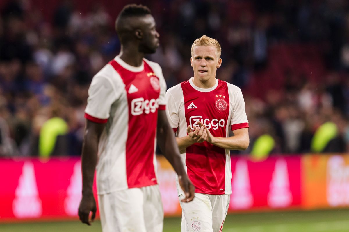 Verweij wil Donny van de Beek weer bij Ajax zien: 'Zou niet zo'n hele gekke aanwinst zijn'