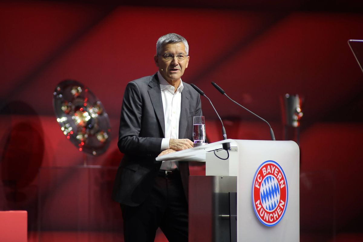 Bayern München heeft nieuwe trainer bijna binnen: 'Voetbalprofessor' bespreekt laatste details