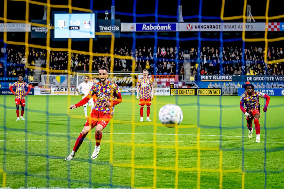 Transferperikelen: FC Utrecht kondigt uit het niets komst uitblinkende spits aan