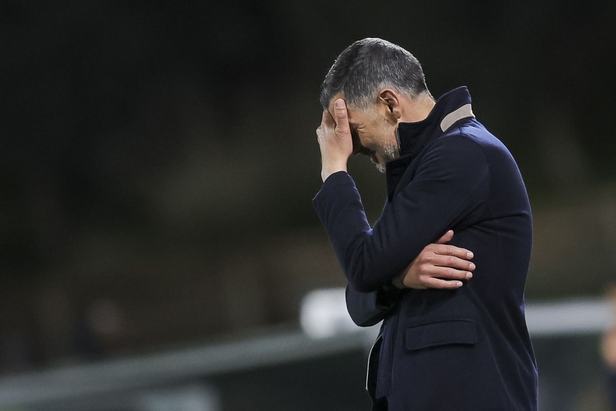 'Succescoach Porto mag vier dagen na contractverlenging ineens vertrekken'