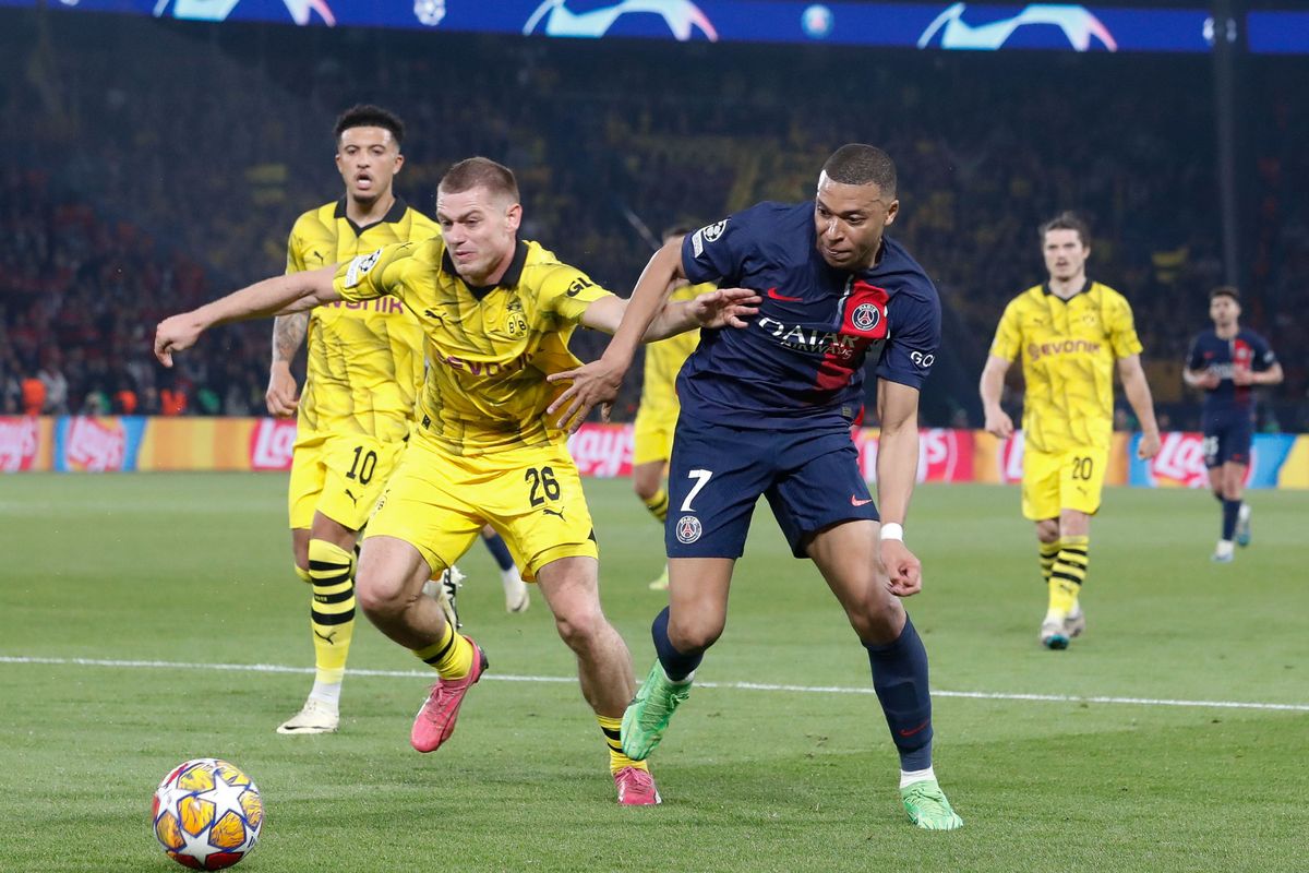 Returns halve finales Champions League: Dortmund naar finale na zege in Parijs