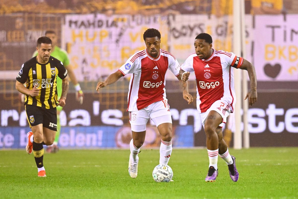 LIVE Eredivisie Speelronde 34: PSV verassend op achterstand, Ajax maakt gelijkmaker tegen Vitesse