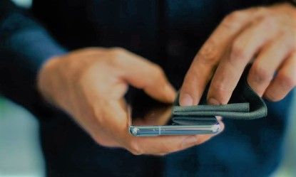 ‘A matter of time before Samsung starts selling cleaning cloths’