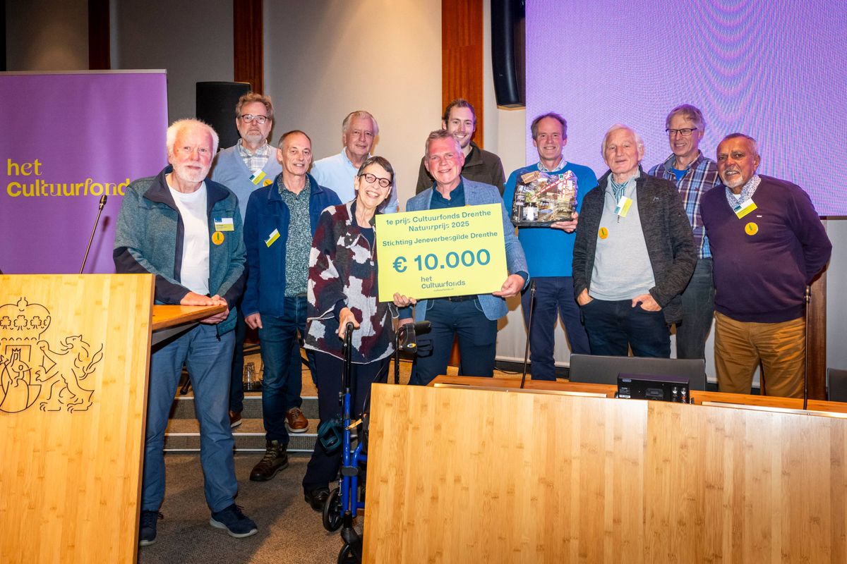Stichting Jeneverbesgilde Drenthe winnaar van de Cultuurfonds Drenthe Natuurprijs en Stichting Ter Klinke winnaar van de Cultuurfonds Drenthe Cultuurprijs