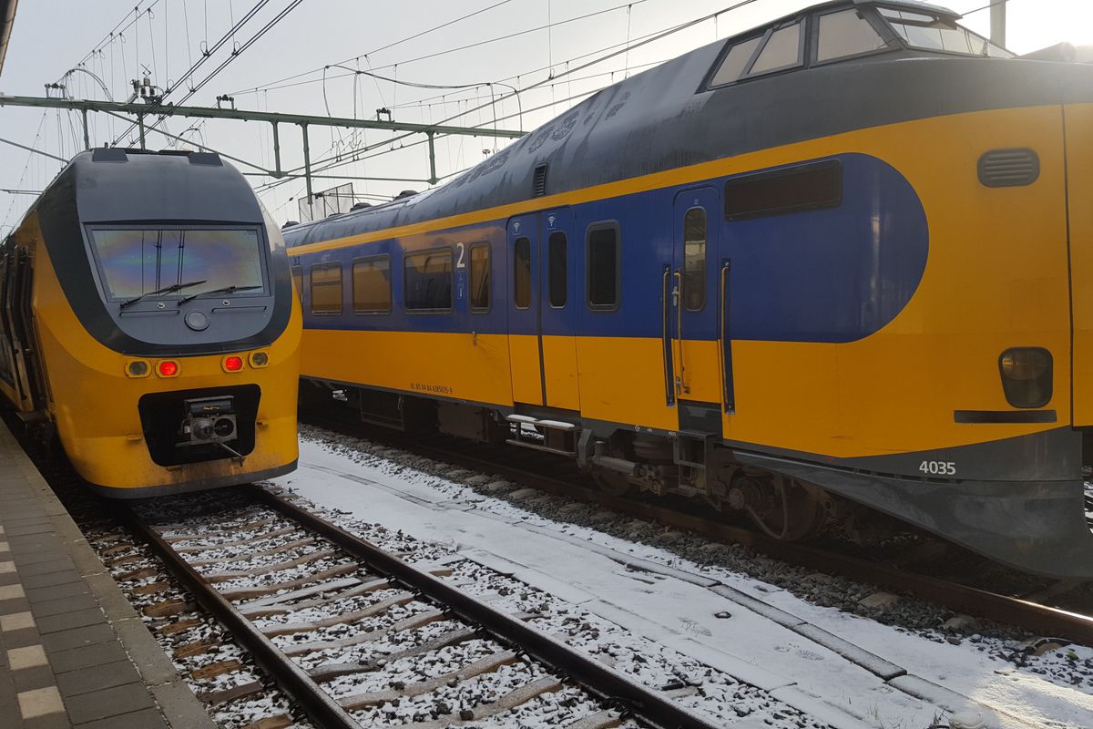 NS past dienstregeling in noorden aan om verwachte sneeuw