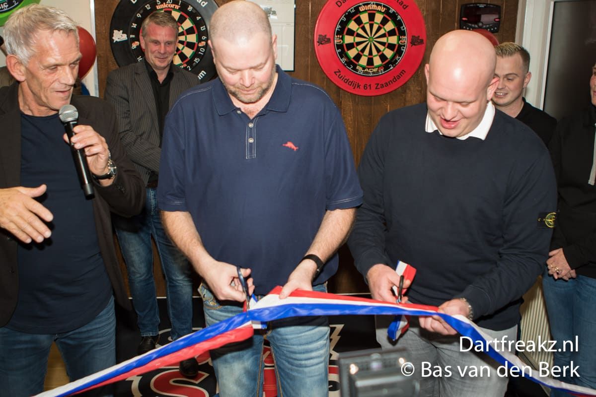 Raymond en Michael openen nieuwe Van der Voort in Zaandam