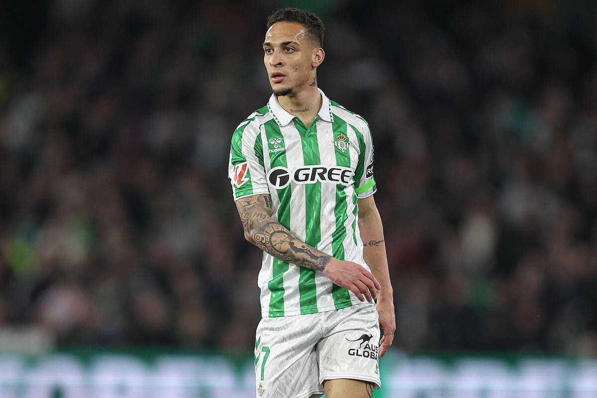 Revanchard, il fait pleurer l'OL et Man United