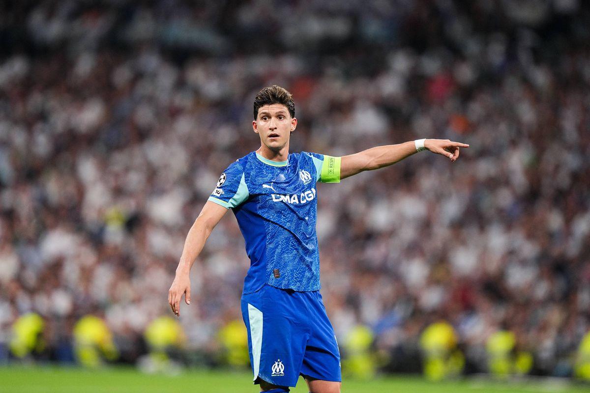 OM : Balerdi incertain contre l'Ajax Amsterdam