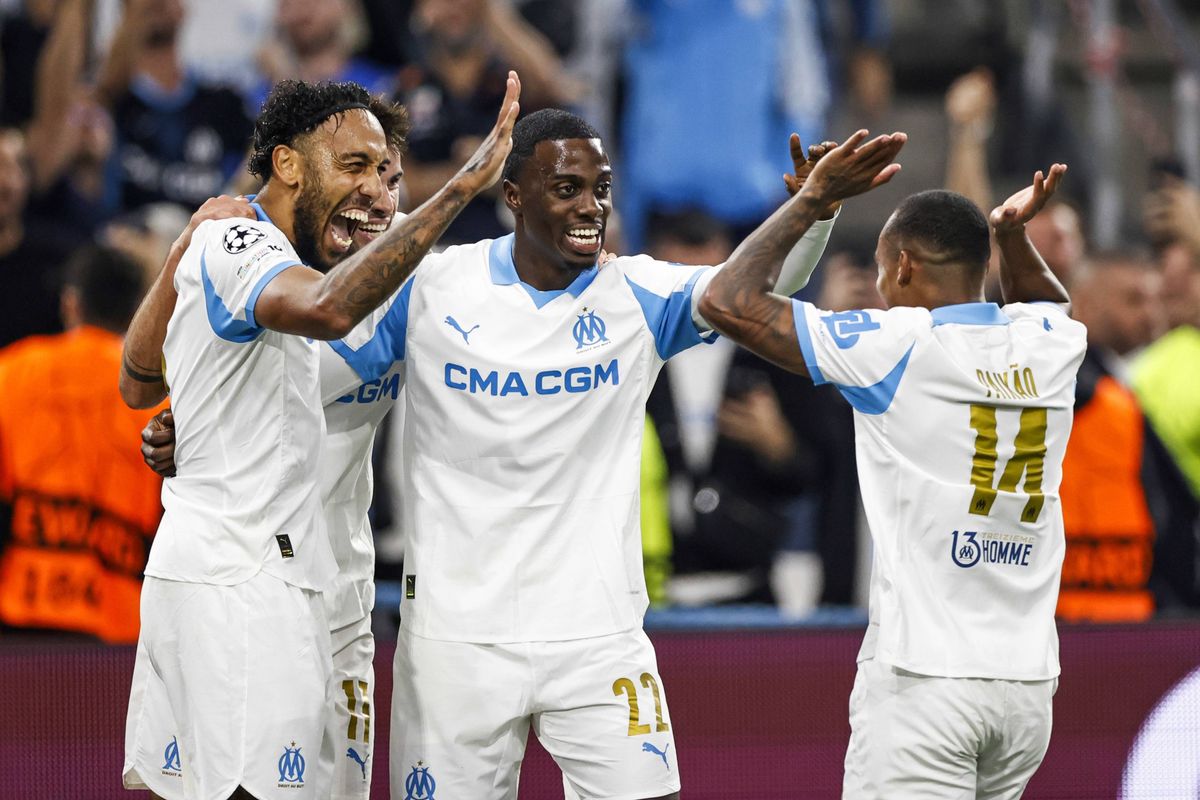 L'OM leader de Ligue 1, Marseille s'enflamme