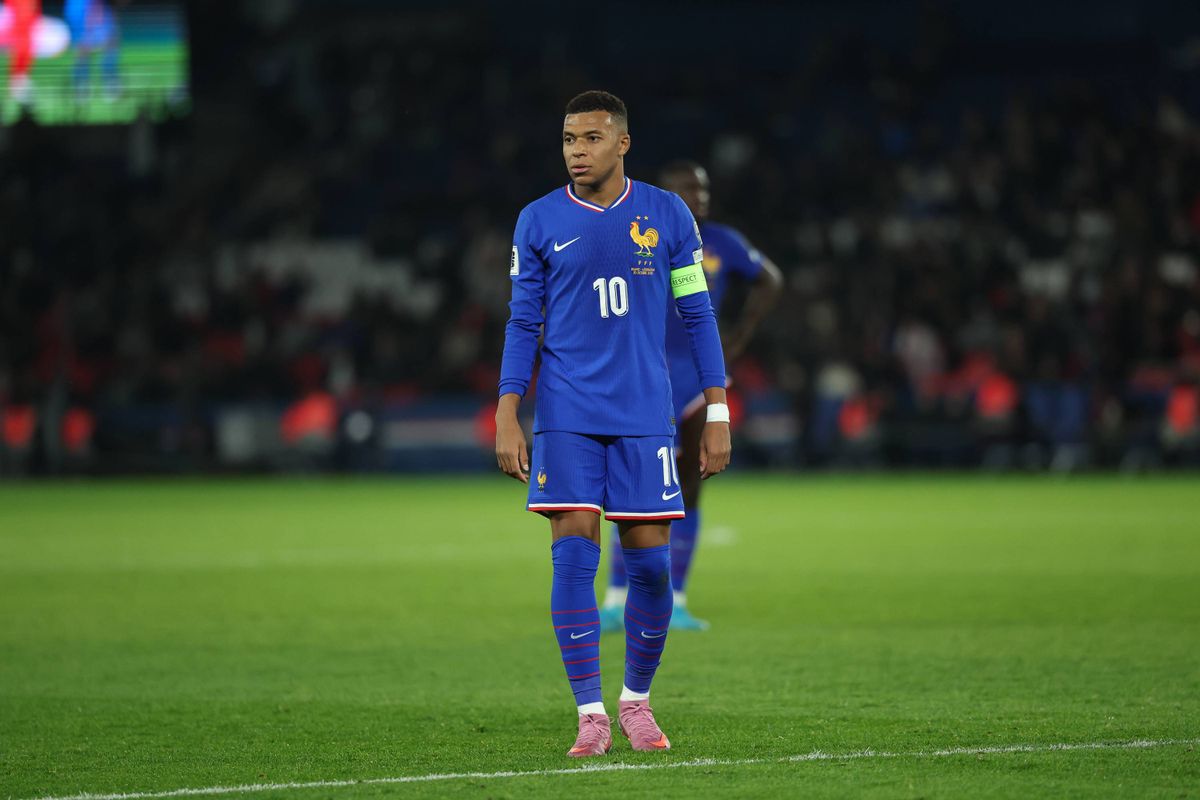 EdF : Trois départs annoncés, Mbappé quitte les Bleus