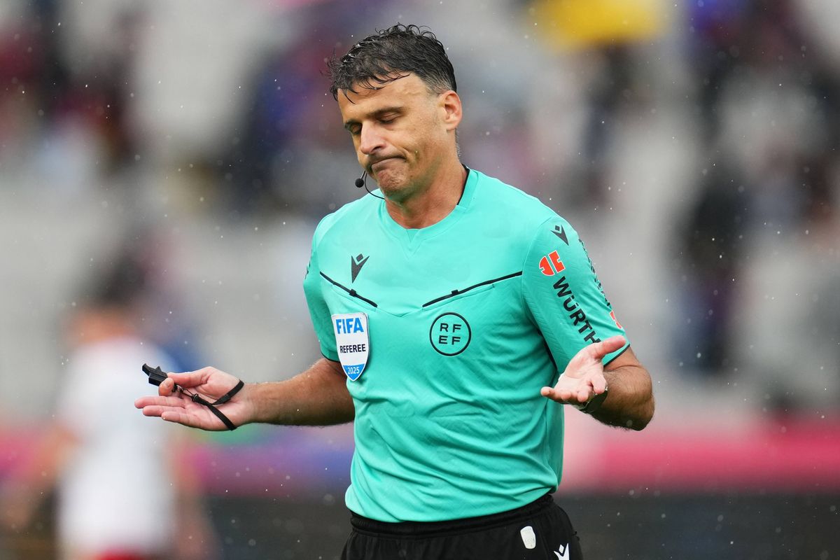Le terrible week-end de l'arbitre de Leverkusen-PSG