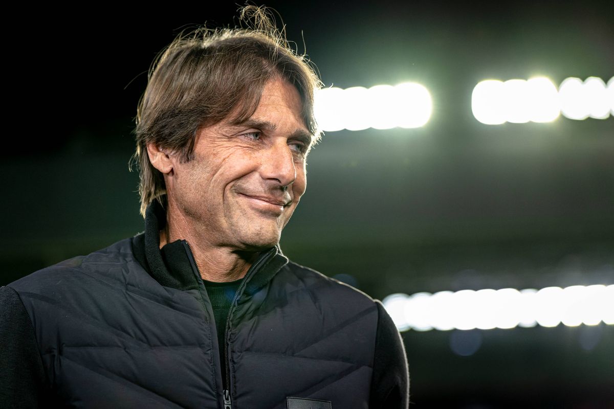 Naples en éruption, Antonio Conte cartonne ses joueurs