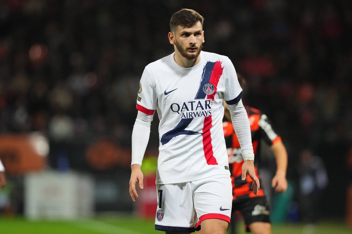 PSG : Khvicha Kvaratskhelia salement accusé par L'Equipe