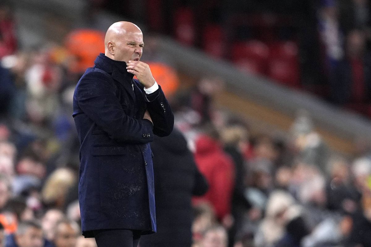 Liverpool : Arne Slot a trois GROS matchs pour sauver sa peau