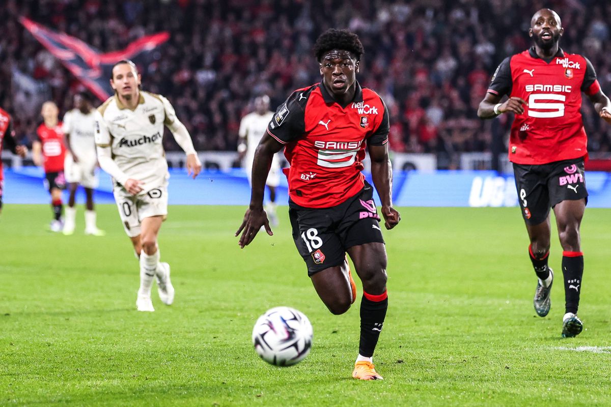 Rennes : Un joueur expédié en Ligue 2 par Habib Beye