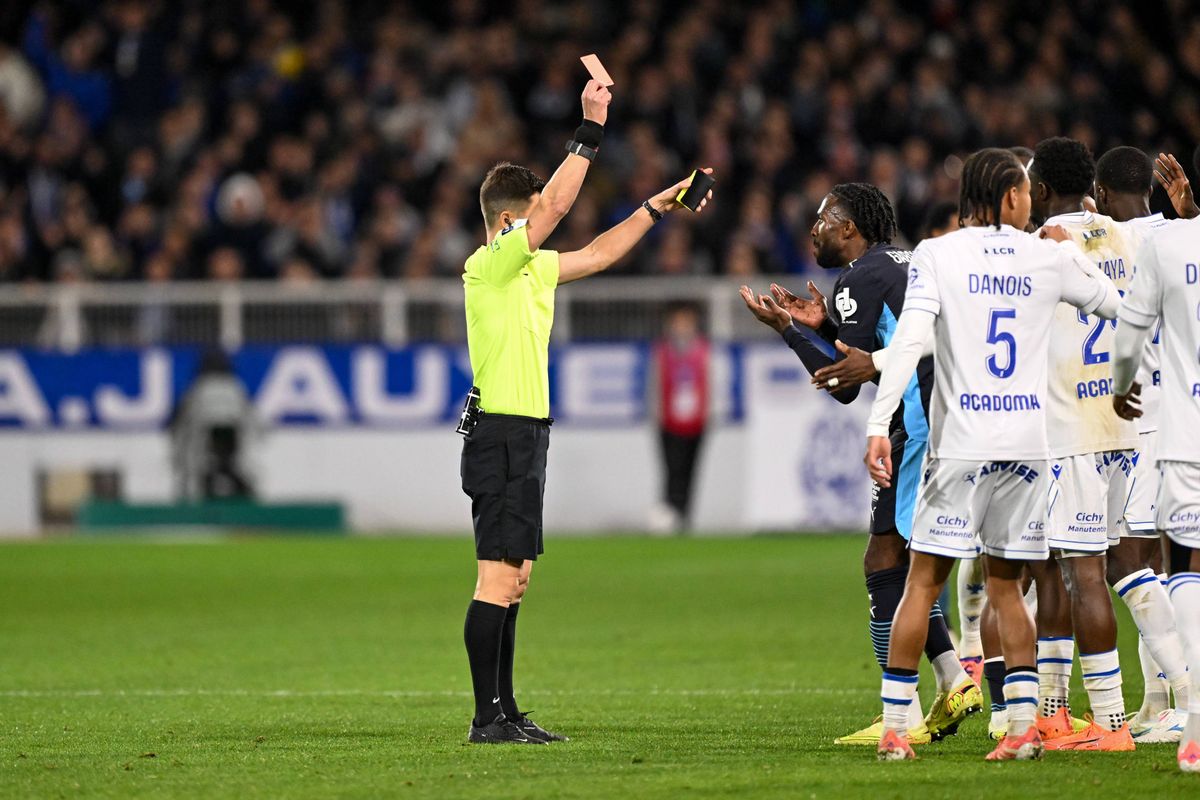 L'OM volé à Auxerre ? Les supporters lancent la saison 2