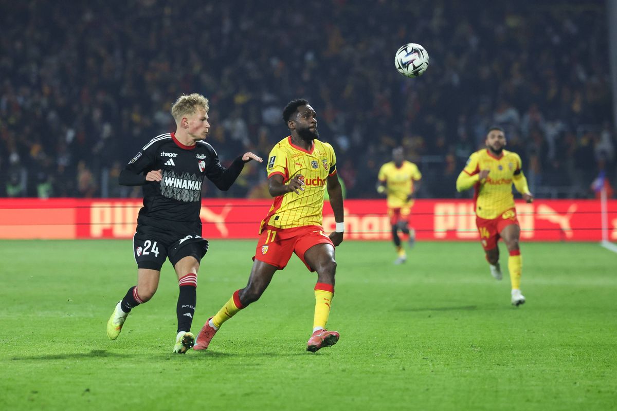 « La polygamie est interdite » : Lens provoque Strasbourg