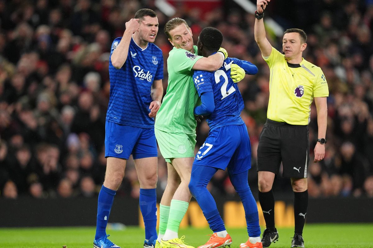 Everton : Idrissa Gueye expulsé après avoir giflé un coéquipier