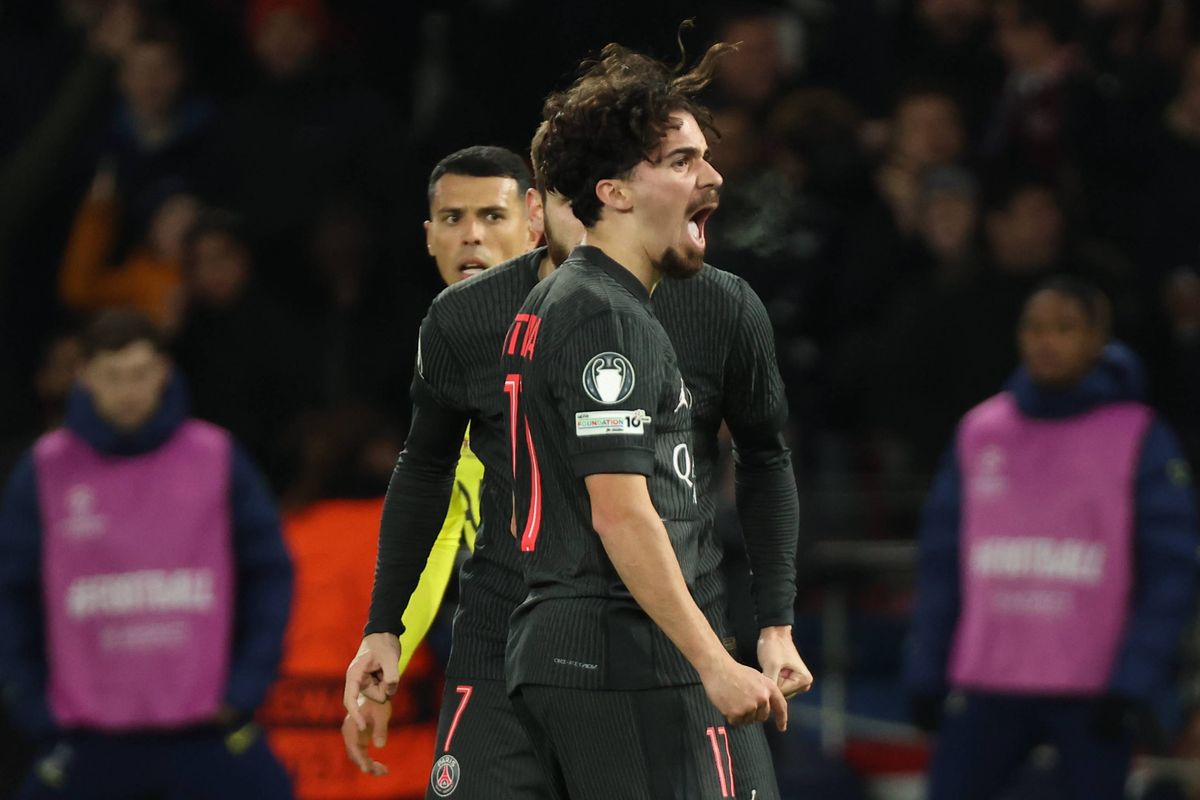 La Farmers League mange la Premier League