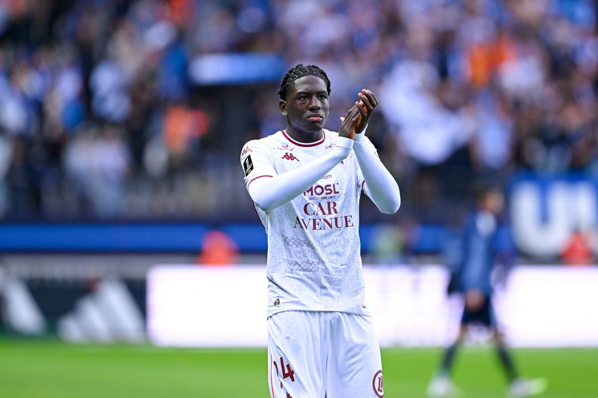 Officiel : Le jeune Madjo quitte Metz pour Aston Villa