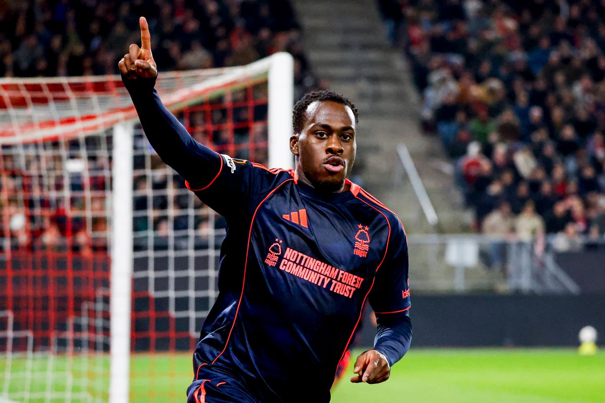 Mercato : Kalimuendo remplace Wahi à Francfort