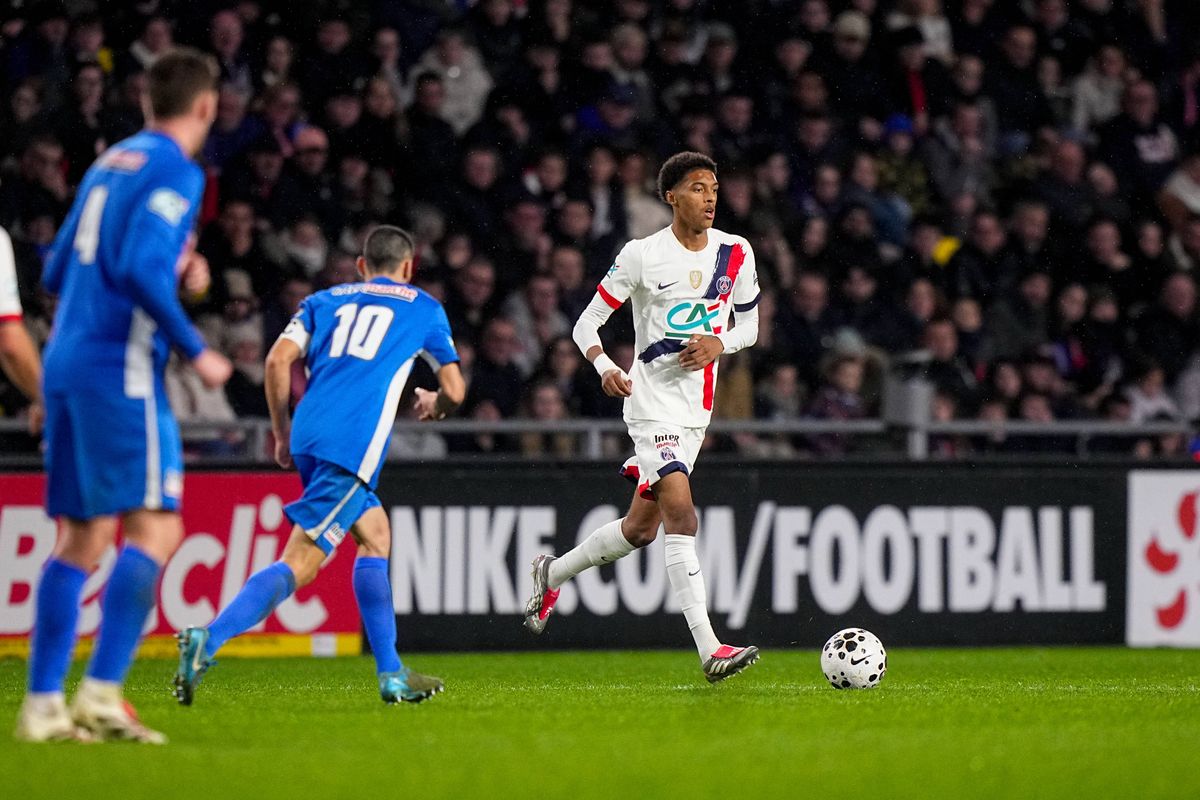 Le PSG laisse un boulevard à l'OL pour Noham Kamara