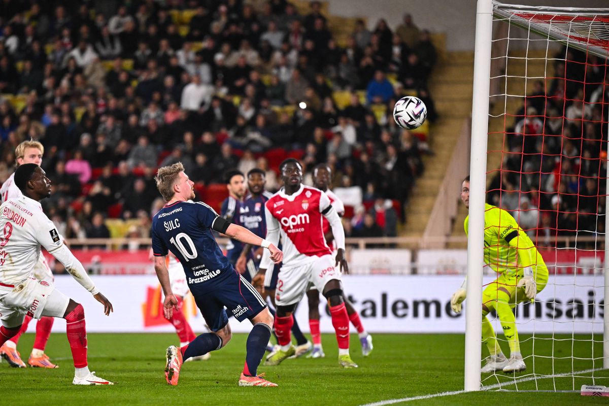 « C'est incroyable », ce joueur pas très technique épate l'OL