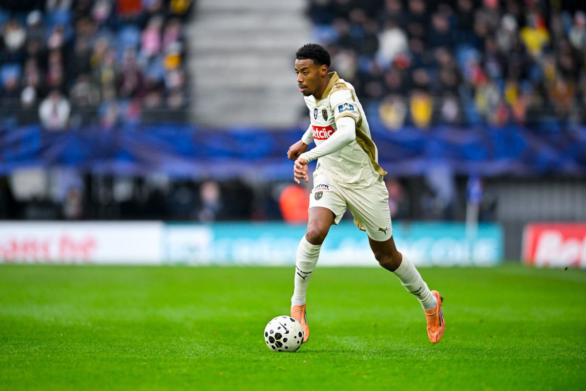 Lens : Un départ imprévu à 5 ME dans les tuyaux