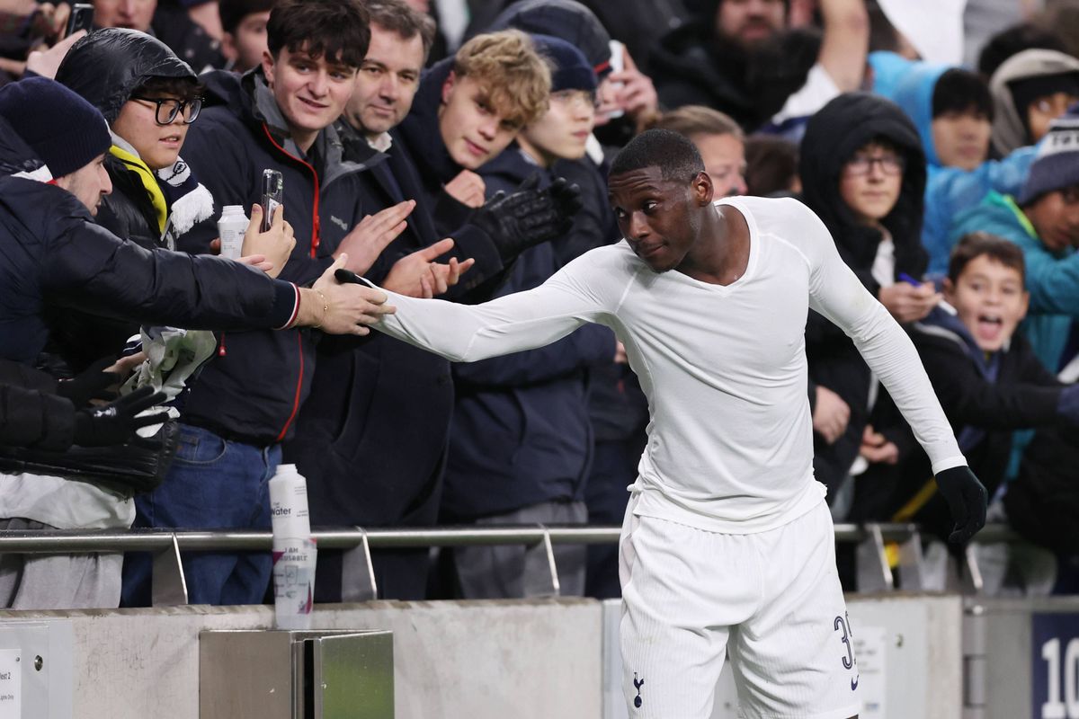 Leur voiture en miettes, Kolo Muani et Odobert vont bien