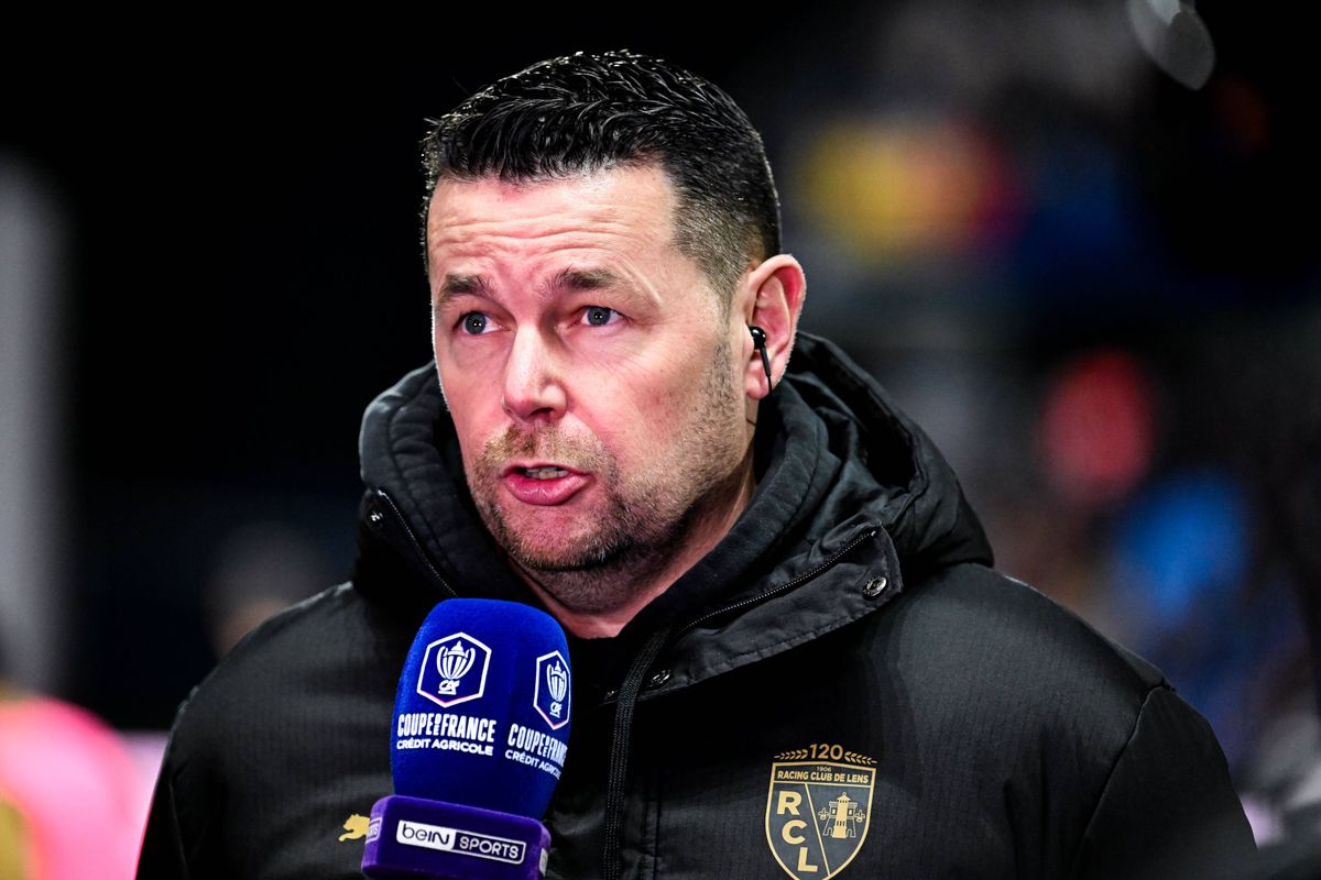 CDF : Lens-OL, Pierre Sage hésite à mettre l'équipe B
