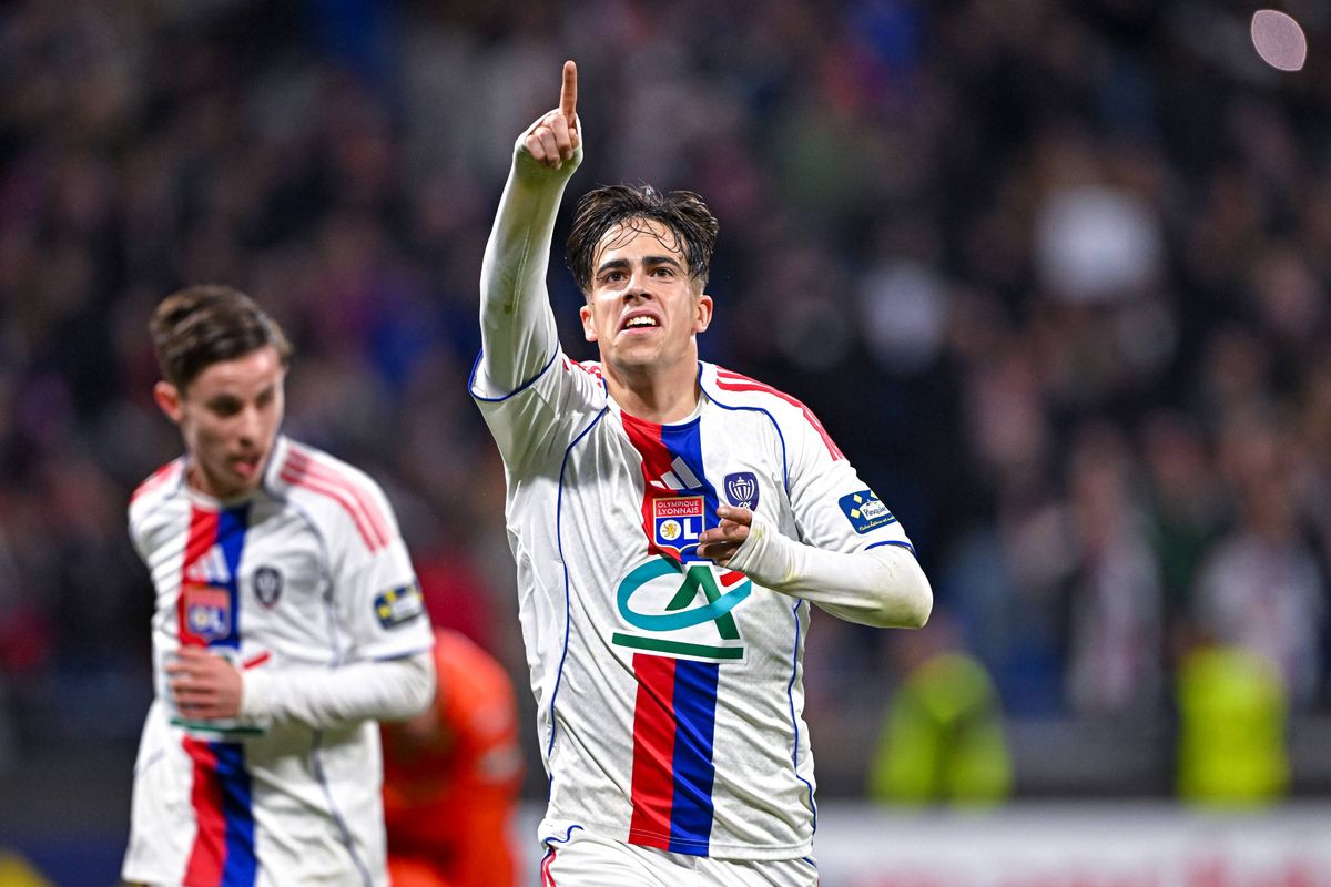 OL : Ce crack fait des choses irréelles, Lyon le blinde