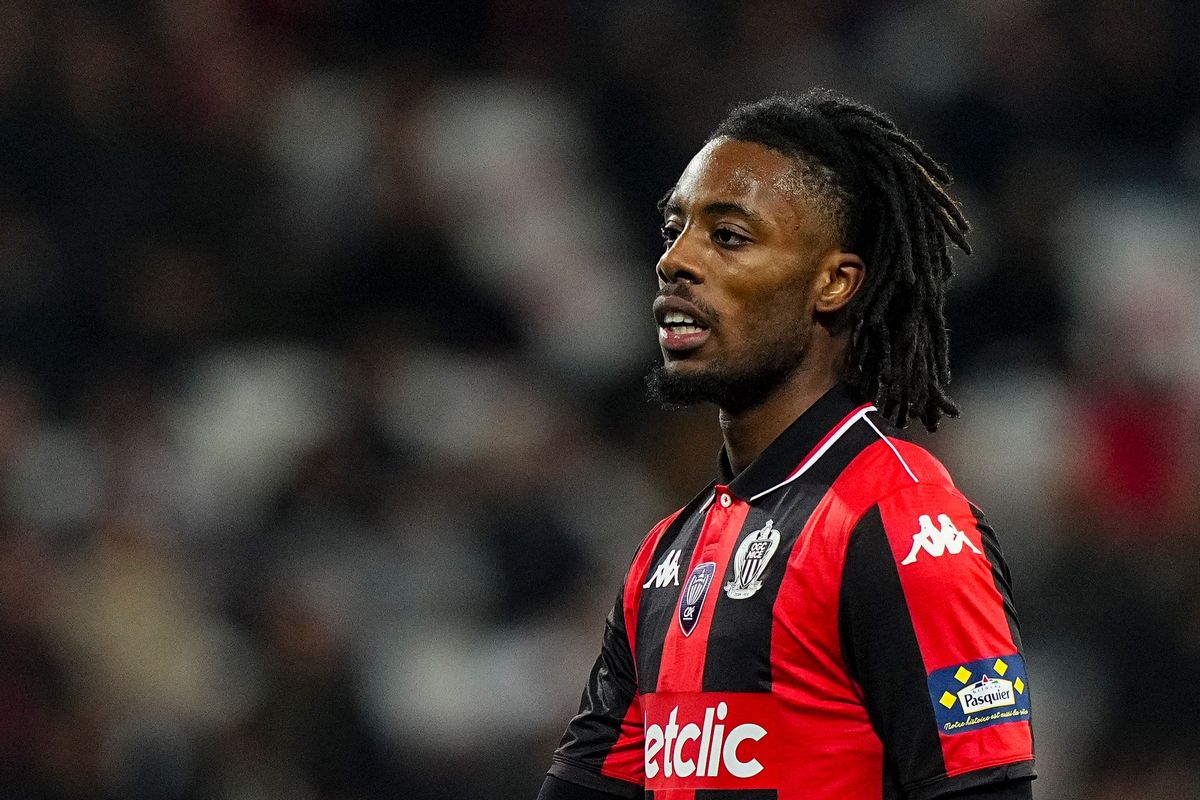 L'OGC Nice travaille pour garder Elye Wahi