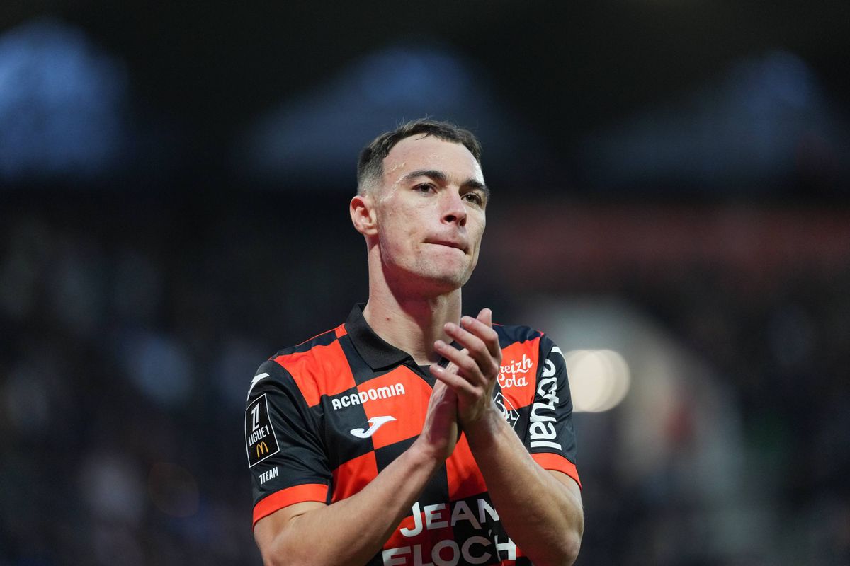Lorient : Il cartonne et rêve du Barça