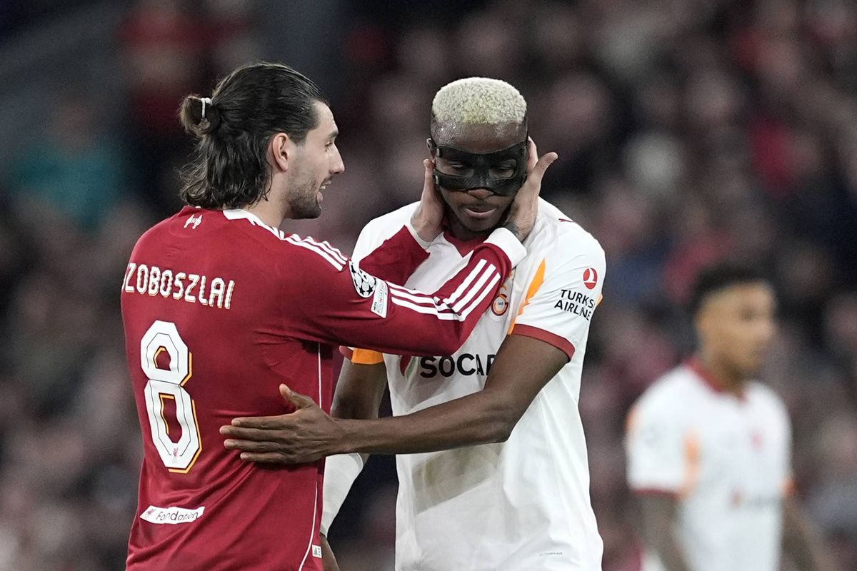 Liverpool-Galatasaray : Osimhen joue blessé et refuse de sortir