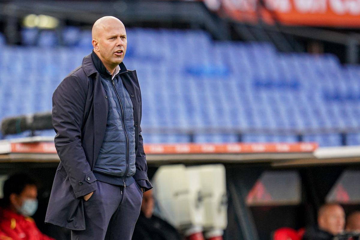 Twijfels bij aanpak Feyenoord: "Pas je niet zoveel aan"