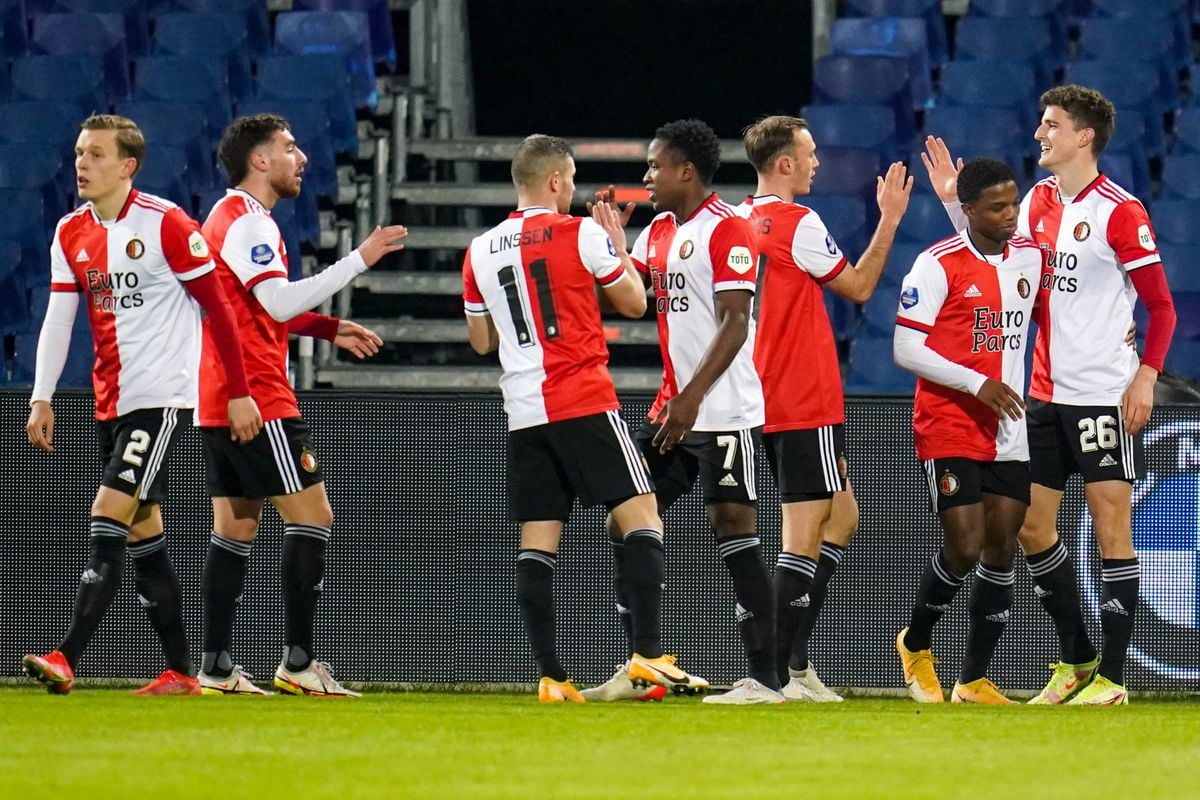 Feyenoord wint kinderlijk eenvoudig van Fortuna Sittard