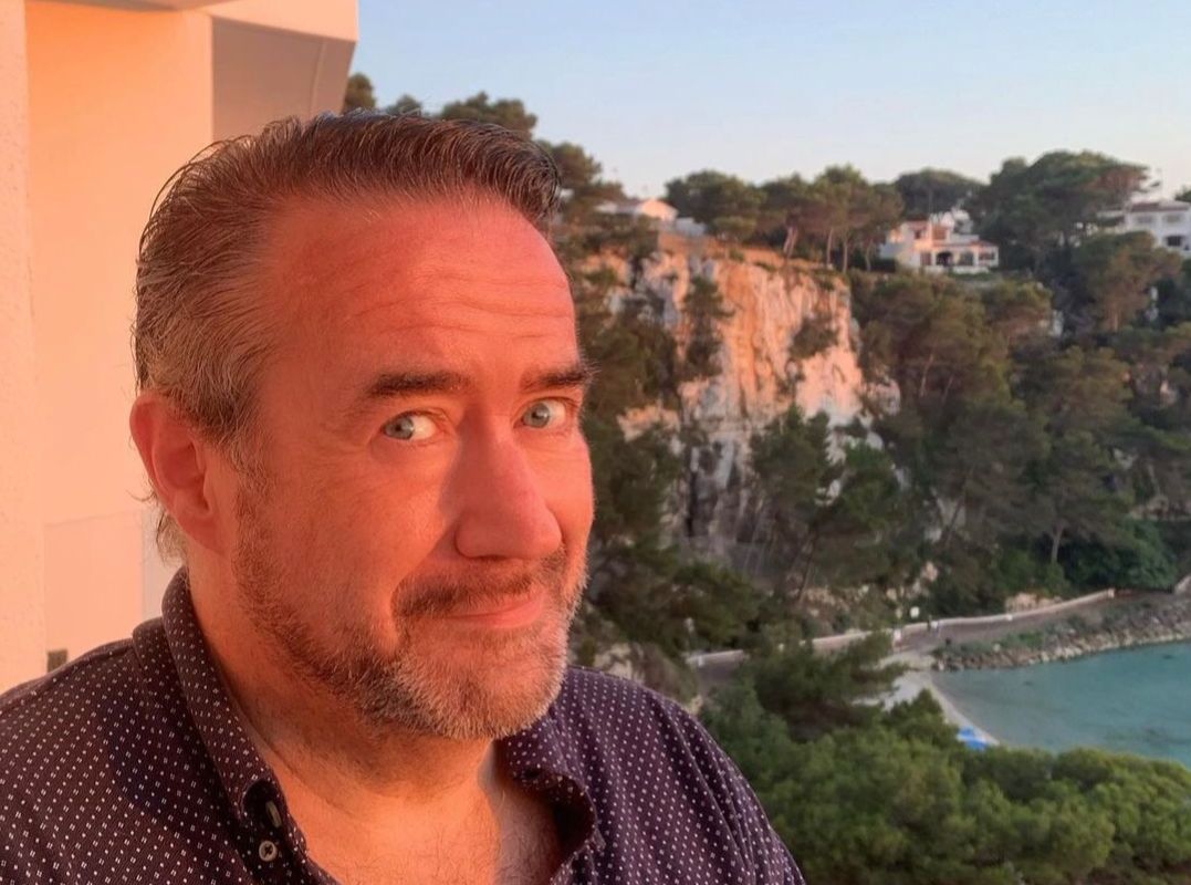 Marc van der Linden plaats per ongeluk foto's van zijn p*nis
