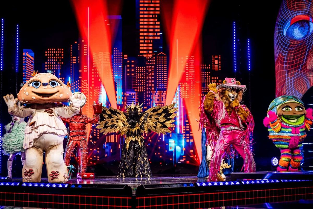 Eerste pak nu al ontmaskerd in 'The Masked Singer'? "Hij heeft zich