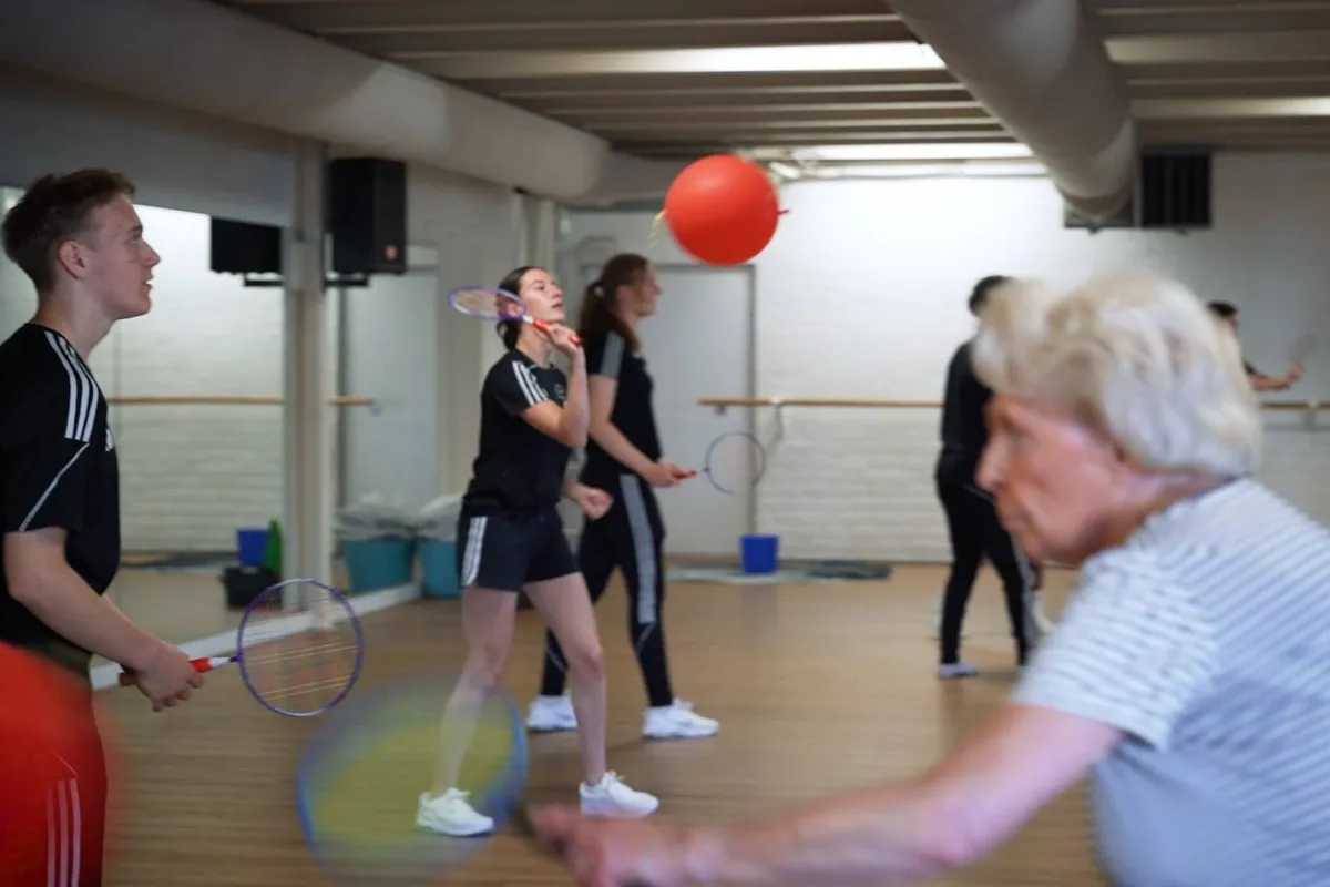 Vitaliteit in de Buurt met studenten Nova College CIOS