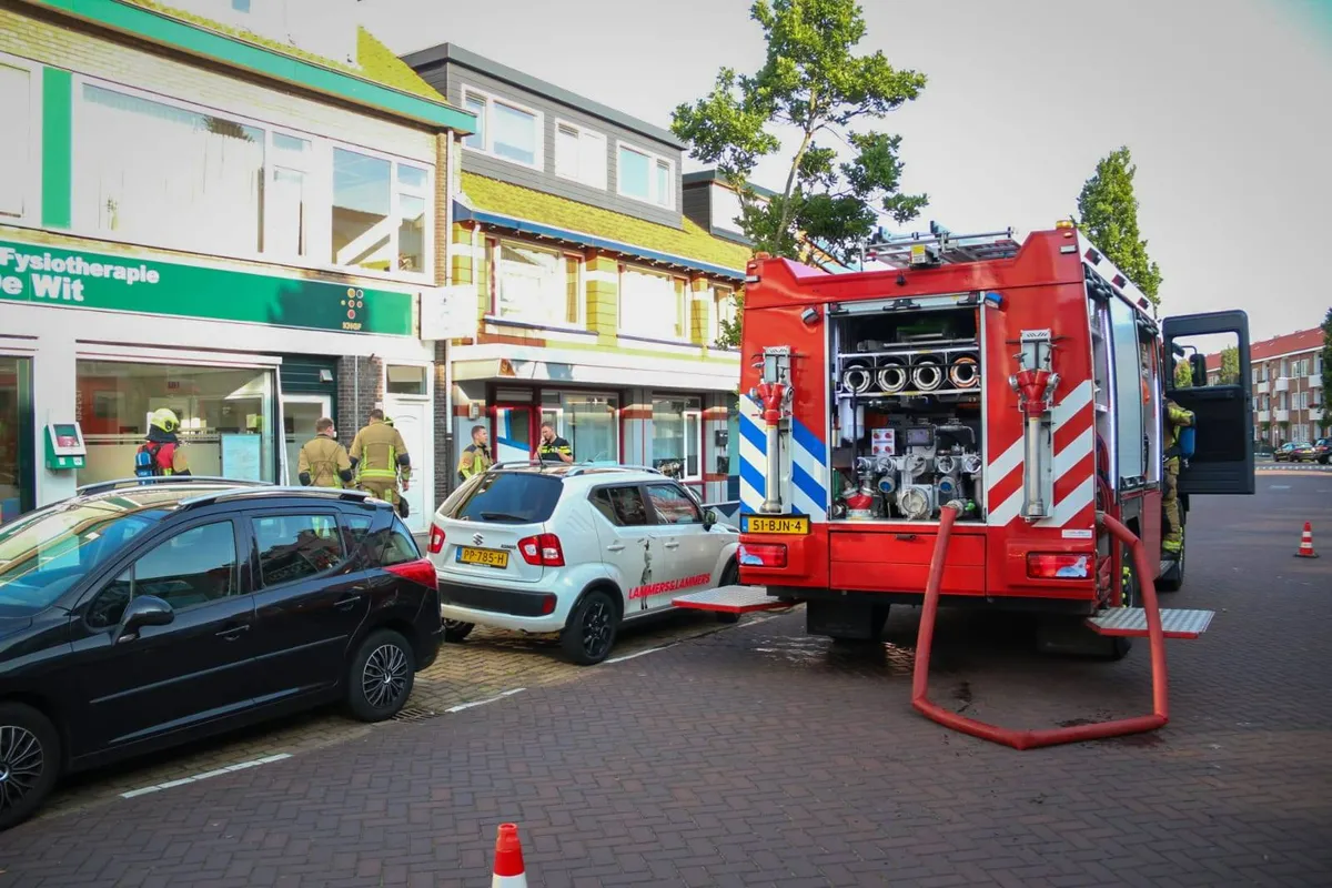 Brand in isolatiemateriaal bij bedrijfspand in IJmuiden