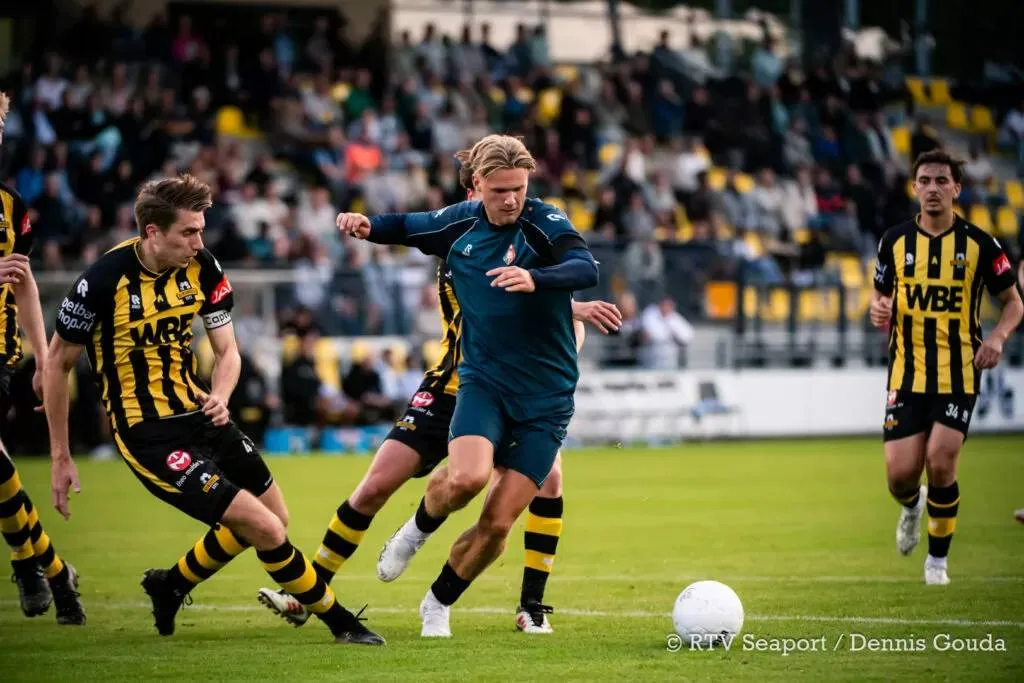 Telstar behoudt ongeslagen oefenstatus