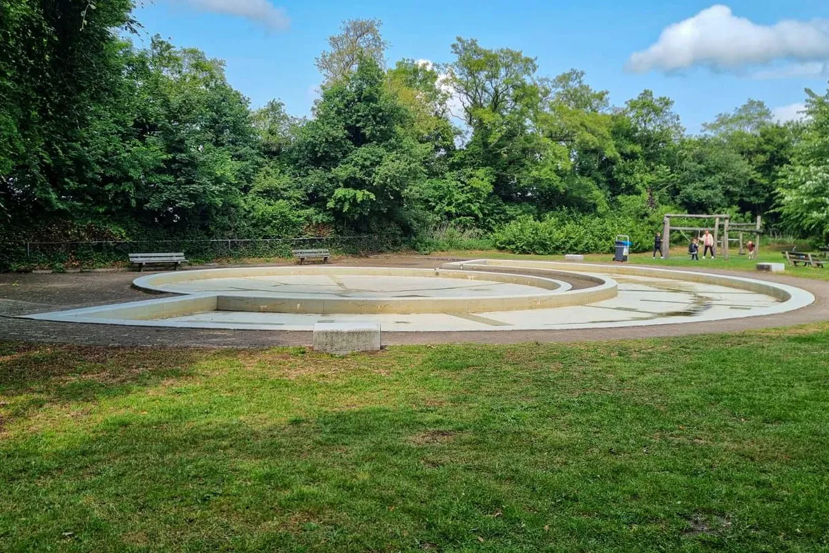 Vrijwilligers gezocht voor beheer pierenbadjes Park Velserbeek en Burgemeester Rijkenspark