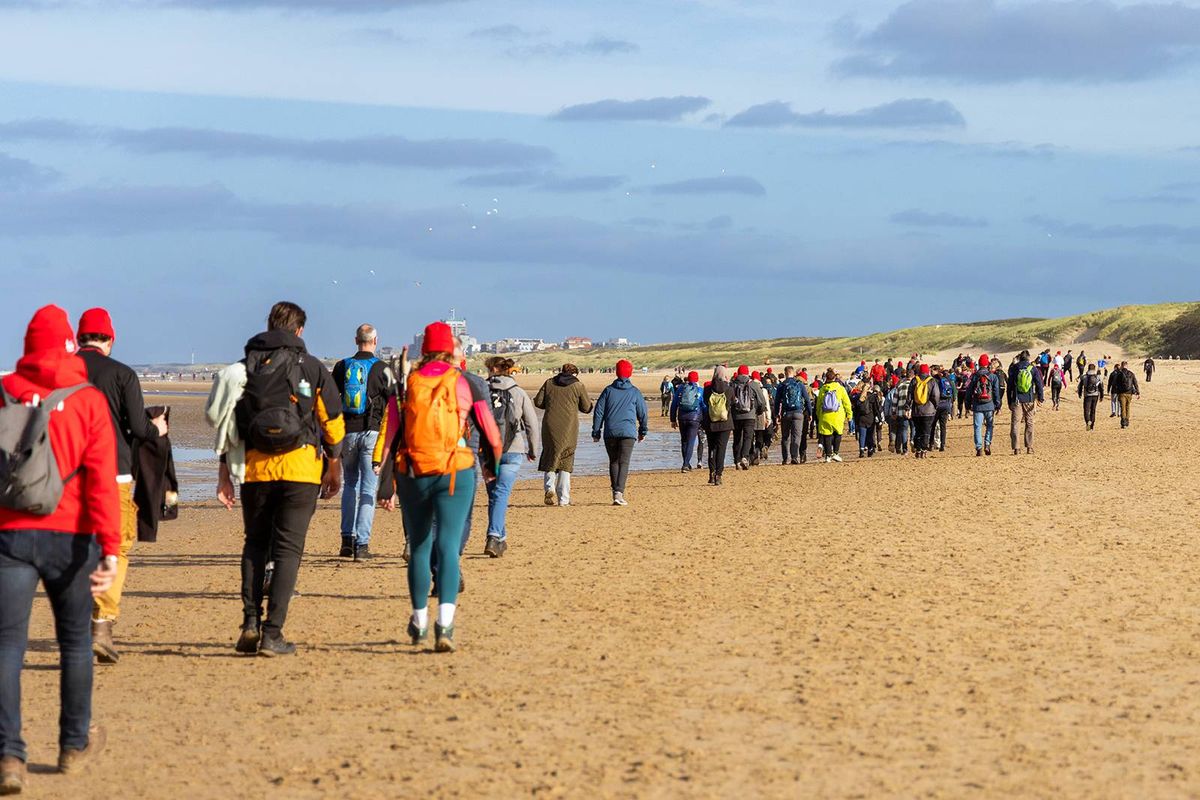 Recordaantal deelnemers 11strandentocht: ruim 6000 wandelaars komend weekend op weg naar Zandvoort voor Hartstichting