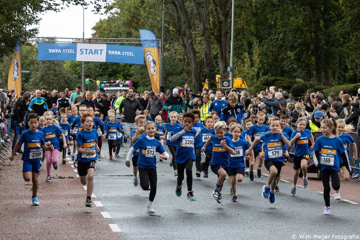 Jeugd massaal aan de start van 42e Marquetteloop