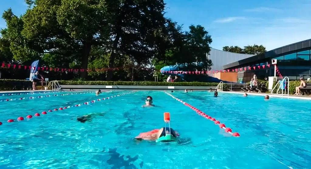 Zwemles voor meer kinderen in Velsen