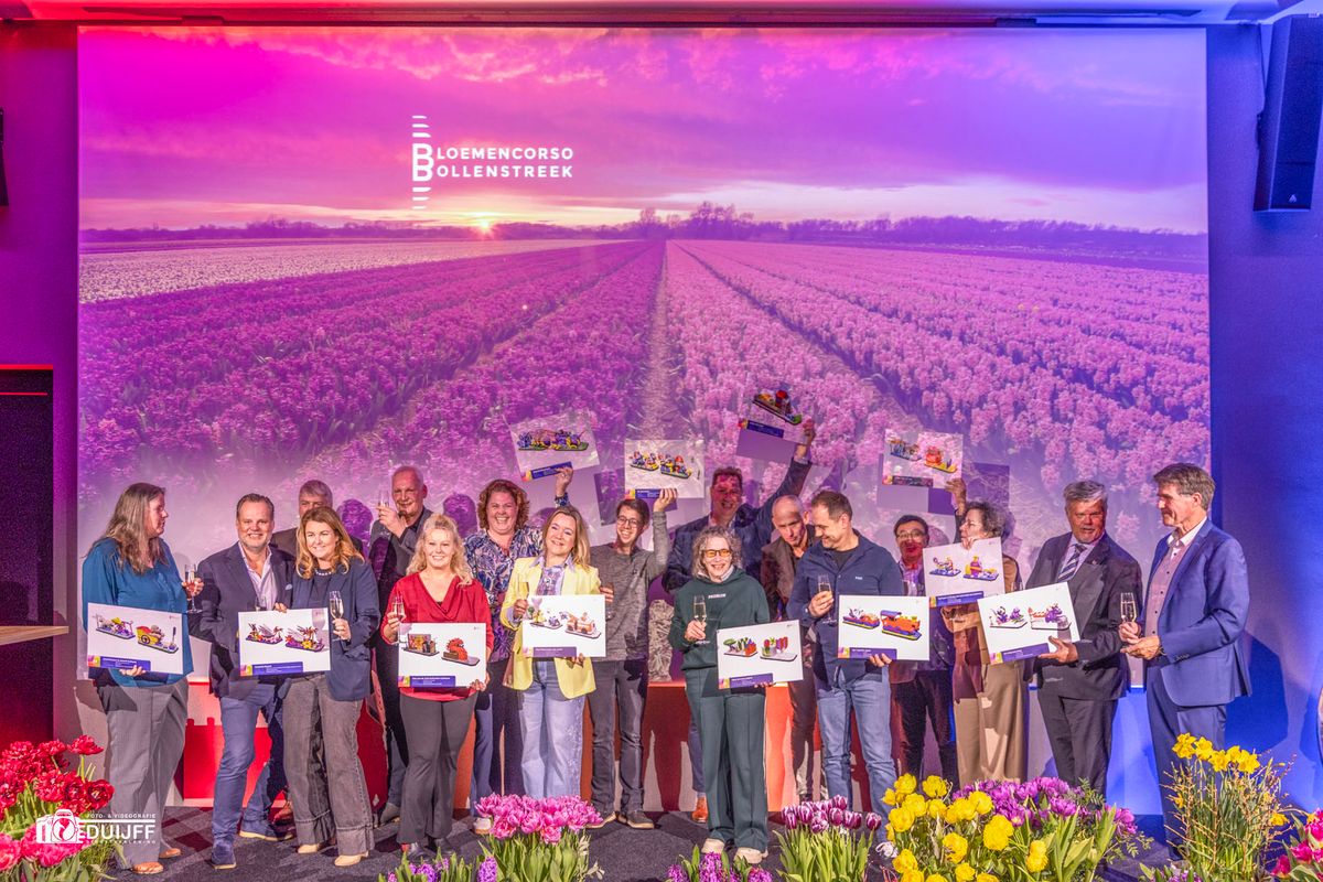 Praalwagens in Pyjama: Een Eerste Blik op het Bloemencorso april 2026
