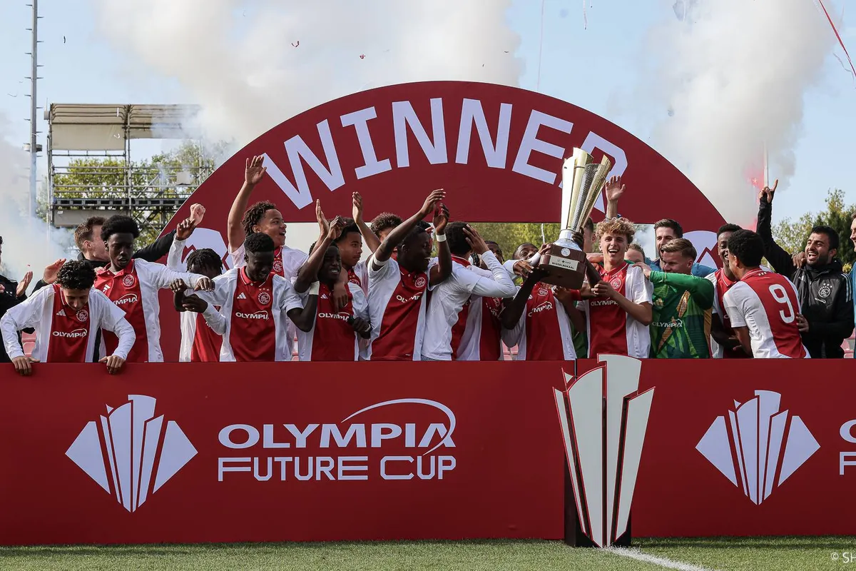Ajax O17 geeft Future Cup-winst een goed vervolg met nipte uitzege